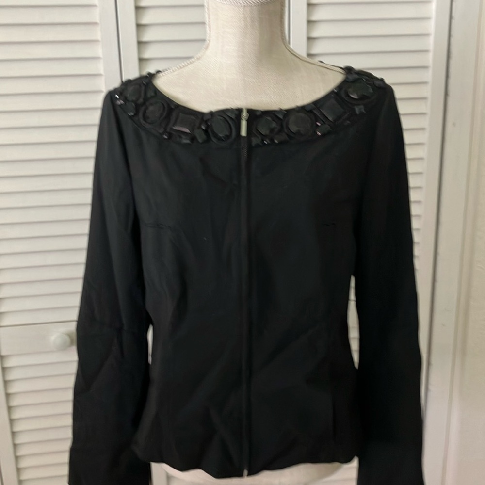 Magaschoni Black fully lined‎ wool blend evening blazer like new size 8 jeweled